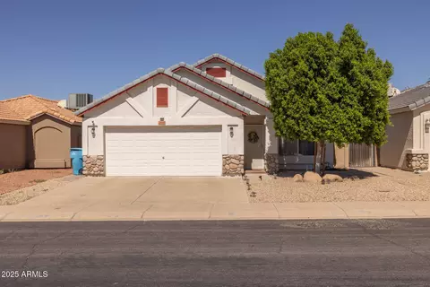 3020 W Covey Ln, Phoenix, AZ 85027