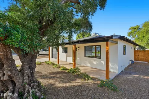 Other - 3102 N 34th St, Phoenix, AZ 85018 photo 2 of 5