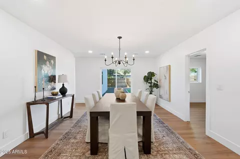 Dining - 3102 N 34th St, Phoenix, AZ 85018 photo 1 of 1