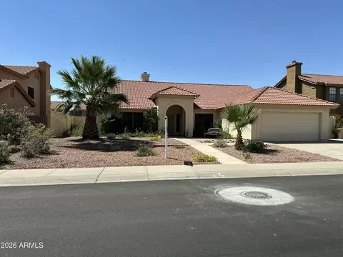 Exterior - 3909 E Lavender Ln E, Phoenix, AZ 85044 photo 7 of 7