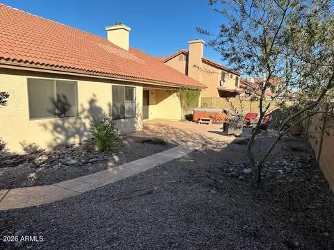 Exterior - 3909 E Lavender Ln E, Phoenix, AZ 85044 photo 3 of 7