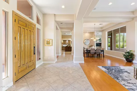 Entry Way - 5362 E Herrera Dr, Phoenix, AZ 85054 photo 1 of 2