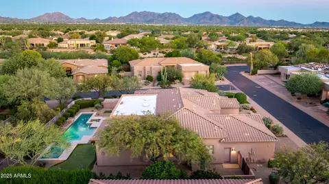 View/Area - 5362 E Herrera Dr, Phoenix, AZ 85054 photo 2 of 2
