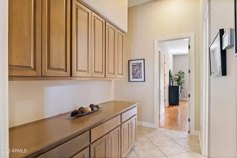 Entry Way - 5362 E Herrera Dr, Phoenix, AZ 85054 photo 2 of 2