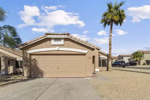 Exterior - 910 E Potter Dr, Phoenix, AZ 85024 photo 3 of 5