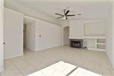 Living - 910 E Potter Dr, Phoenix, AZ 85024 photo 2 of 4