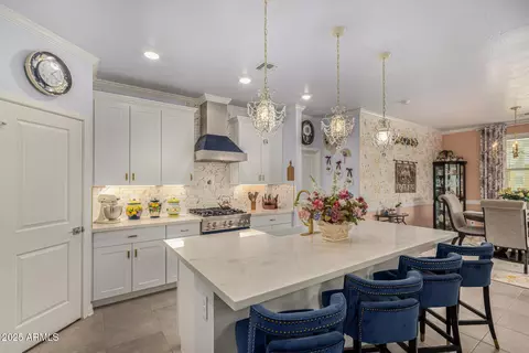 348 S San Antonia Ln, Casa Grande, AZ 85194