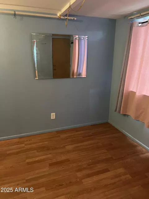 Other - 2530 W Berridge Ln #E102, Phoenix, AZ 85017 photo 3 of 5