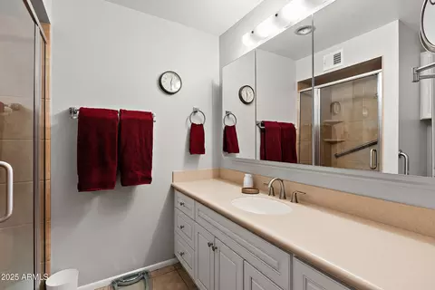 Bath - 5109 Enid Ave, Mesa, AZ 85206 photo 1 of 3
