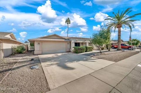 17837 N Country Club Dr, Sun City, AZ 85373