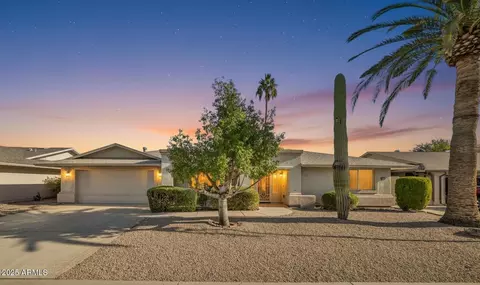 17837 N Country Club Dr, Sun City, AZ 85373