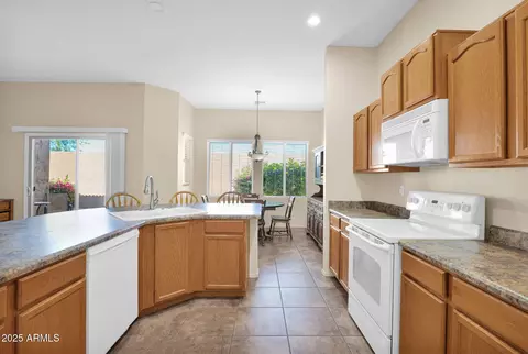 25 S Quinn Cir #58, Mesa, AZ 85206