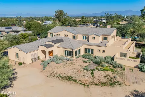 10215 N 38th St, Phoenix, AZ 85028