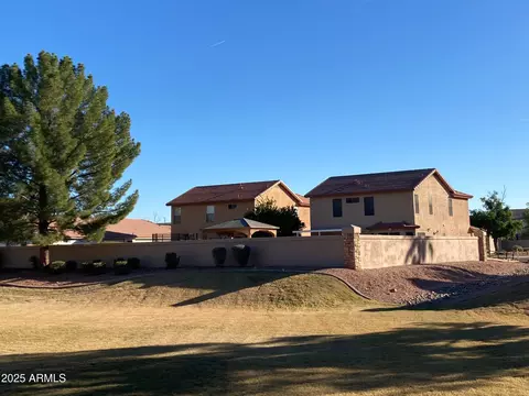 Exterior - 2150 E Pinto Dr, Gilbert, AZ 85296 photo 13 of 13