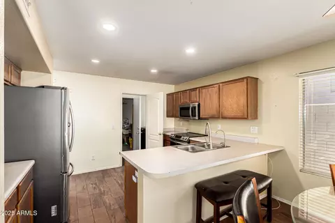 Kitchen - 2150 E Pinto Dr, Gilbert, AZ 85296 photo 2 of 3