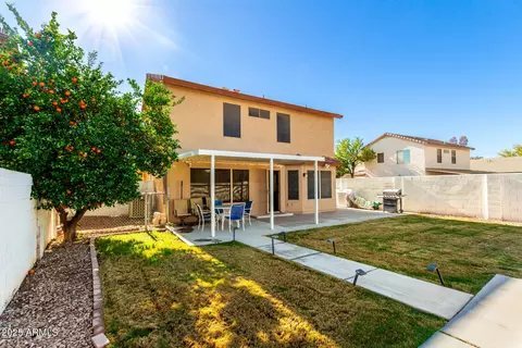 Exterior - 2150 E Pinto Dr, Gilbert, AZ 85296 photo 10 of 13