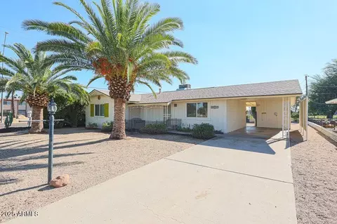 10701 W El Dorado Dr, Sun City, AZ 85351