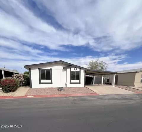 8601 N 103rd Ave #58, Peoria, AZ 85345