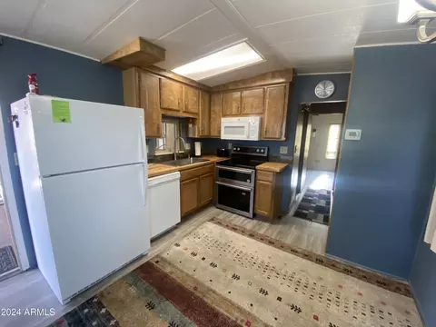 2323 W Pomo Ave, Apache Junction, AZ 85119 photo 5