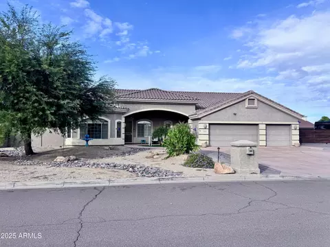 8214 W Villa Chula Ln, Peoria, AZ 85383