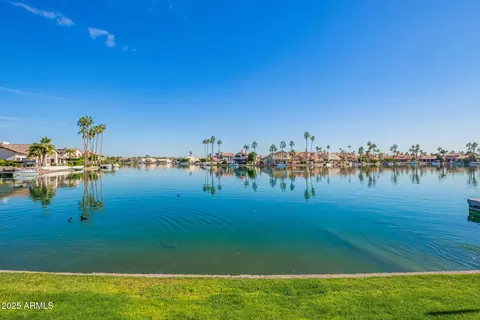 View/Area - 16402 S 39th St, Phoenix, AZ 85048 photo 1 of 9