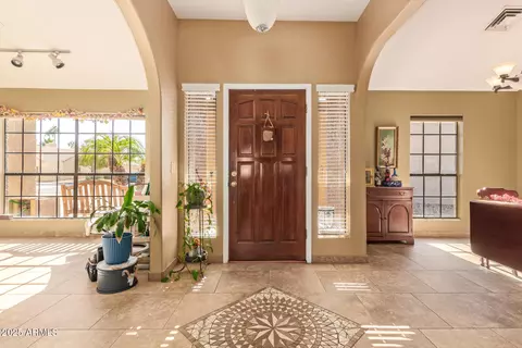 Entry Way - 16402 S 39th St, Phoenix, AZ 85048 photo 1 of 2
