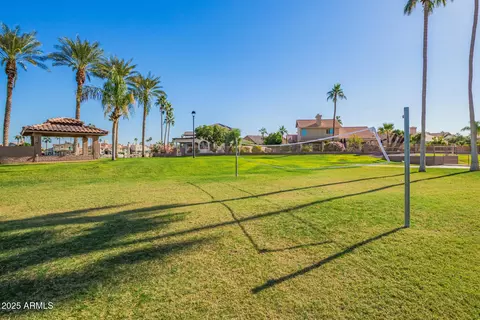 Exterior - 16402 S 39th St, Phoenix, AZ 85048 photo 5 of 7
