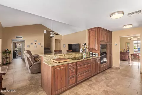 Kitchen - 16402 S 39th St, Phoenix, AZ 85048 photo 3 of 3