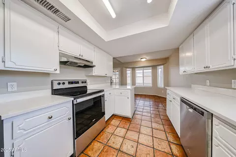 Kitchen - 3761 E Holmes Ave, Mesa, AZ 85206 photo 4 of 4