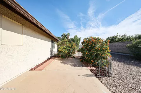 Exterior - 3761 E Holmes Ave, Mesa, AZ 85206 photo 7 of 8