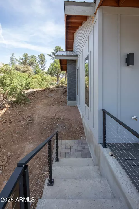 Exterior - 1004 N Scenic Dr, Payson, AZ 85541 photo 7 of 8