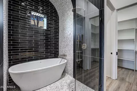 Bath - 1004 N Scenic Dr, Payson, AZ 85541 photo 1 of 11