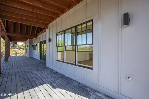 Exterior - 1004 N Scenic Dr, Payson, AZ 85541 photo 2 of 8