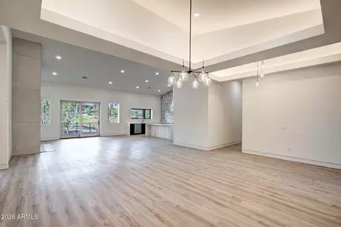Living - 1004 N Scenic Dr, Payson, AZ 85541 photo 3 of 3
