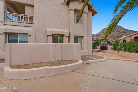 Exterior - 1709 E Gelding Dr, Phoenix, AZ 85022 photo 3 of 7