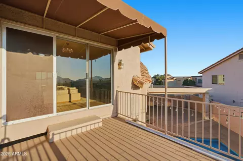 Exterior - 1709 E Gelding Dr, Phoenix, AZ 85022 photo 6 of 7