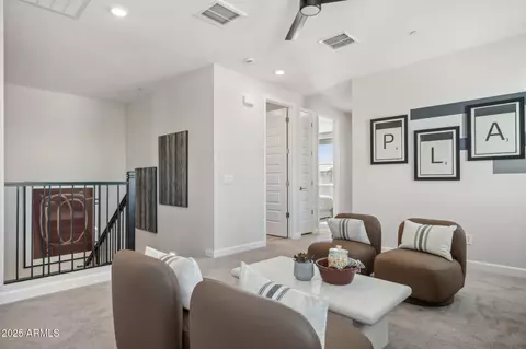 Entry Way - 21114 N 58th Way, Phoenix, AZ 85054 photo 3 of 3