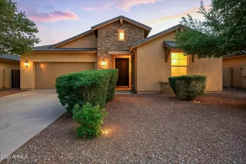 1520 E Kingbird Dr, Gilbert, AZ 85297