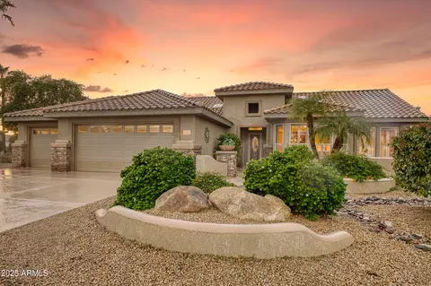 15531 W Skyview Way, Surprise, AZ 85374