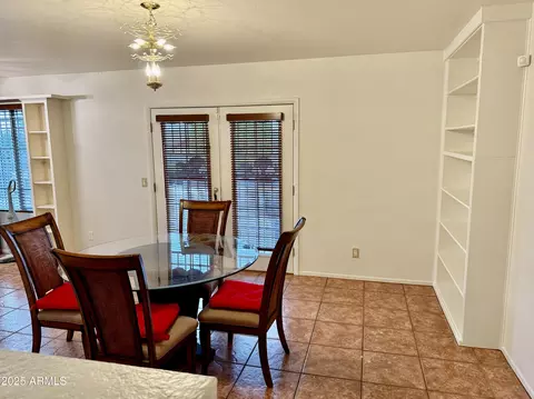 Dining - 1938 E Desert Dr, Phoenix, AZ 85042 photo 1 of 1