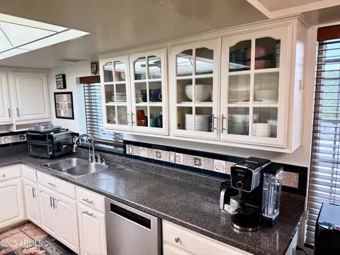 Kitchen - 1938 E Desert Dr, Phoenix, AZ 85042 photo 2 of 2