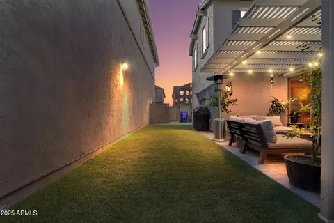 Exterior - 4303 E Jones St, Gilbert, AZ 85295 photo 7 of 9