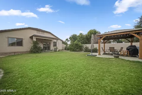 Exterior - 4010 E Sundance Ct, Gilbert, AZ 85297 photo 3 of 10