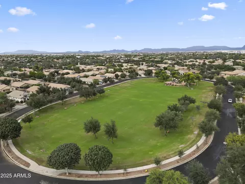View/Area - 4010 E Sundance Ct, Gilbert, AZ 85297 photo 4 of 12