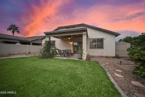 Exterior - 4010 E Sundance Ct, Gilbert, AZ 85297 photo 8 of 10