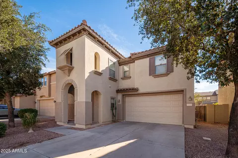 10933 W College Dr, Phoenix, AZ 85037