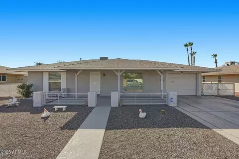 9307 W Arrowhead Dr, Sun City, AZ 85351