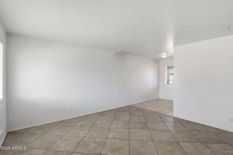 Living - 2001 N 39th Ave, Phoenix, AZ 85009 photo 2 of 2