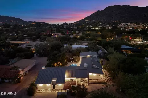 6417 N 52nd Pl, Paradise Valley, AZ 85253