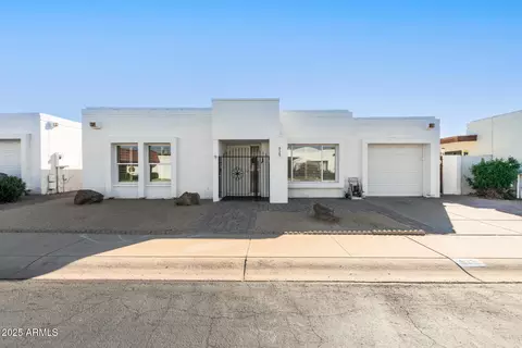 925 E Villa Maria Dr, Phoenix, AZ 85022